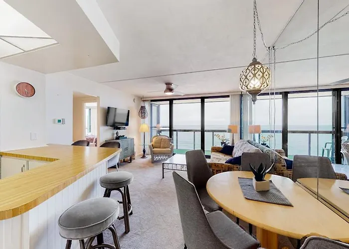 Holiday home Golden Sands 1304