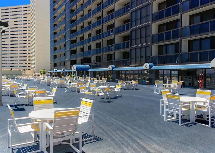 Golden Sands 1304 *
